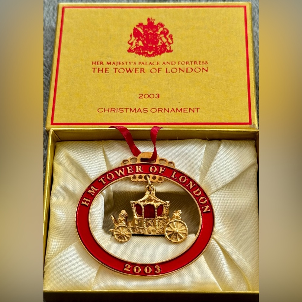The 1762 Golden State Coach Commemorative Coronation Ornament Ltd Ed 1953-2003